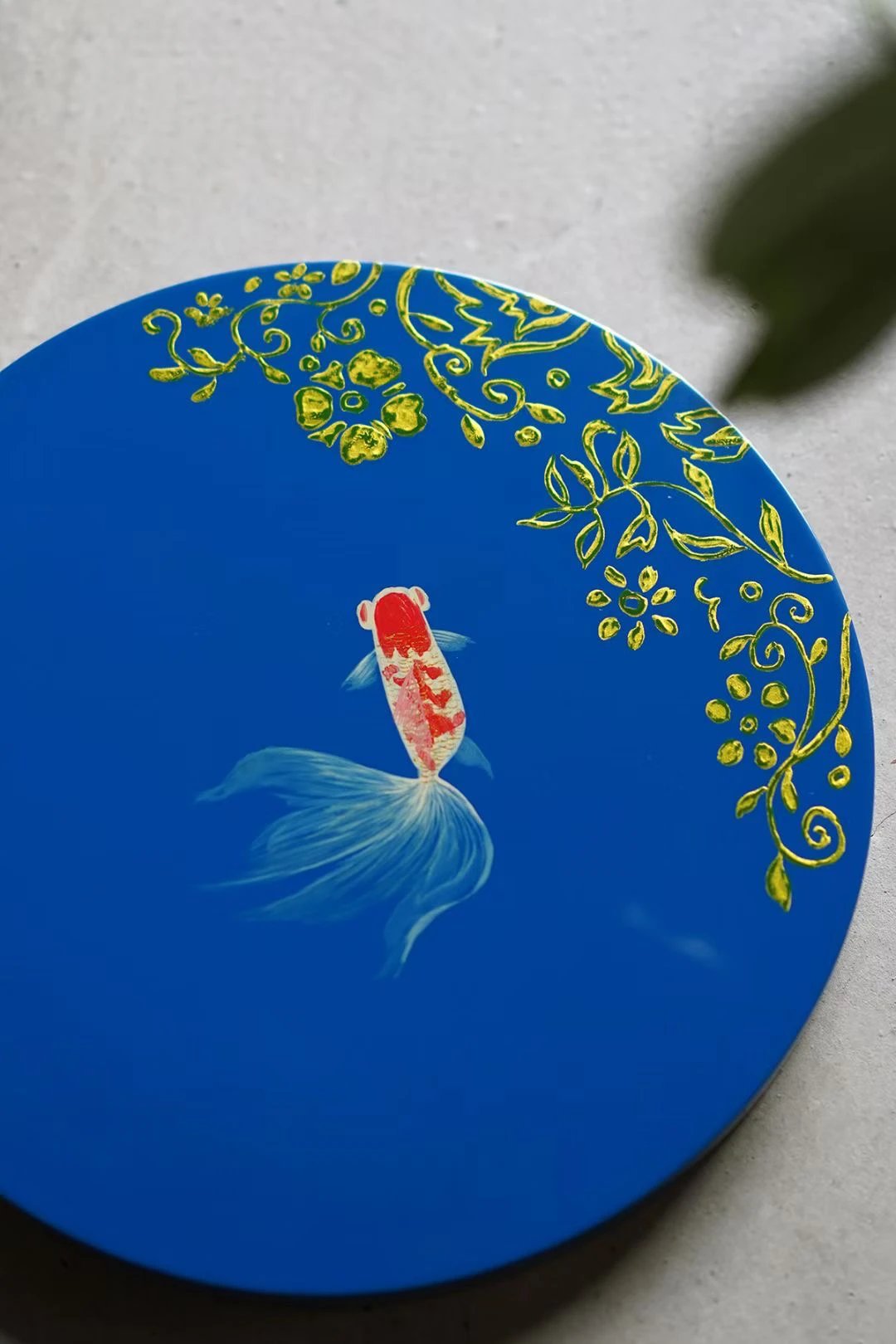大漆蓝色莳绘金鱼茶盘